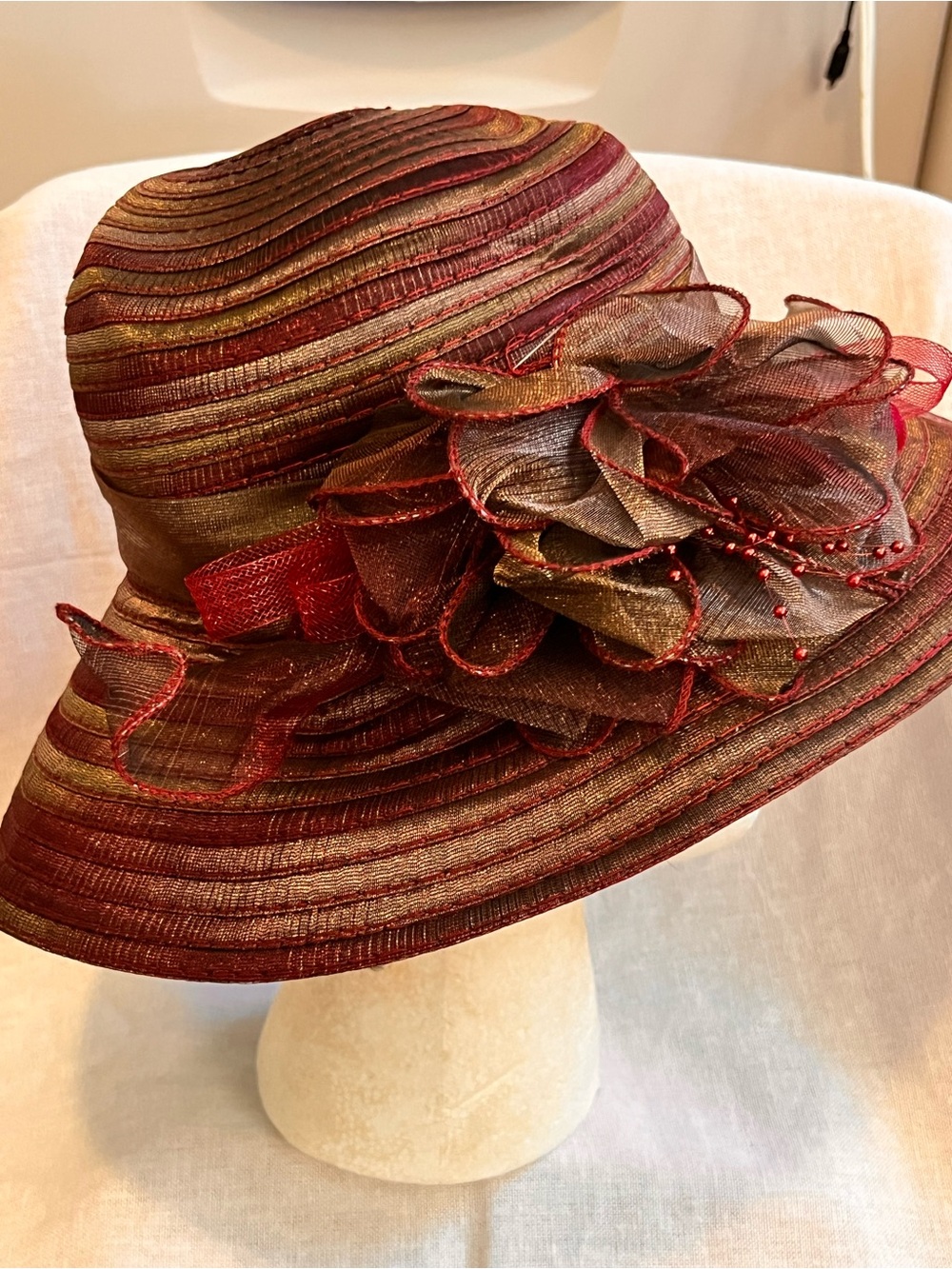 Women's Red and Bronze Floral Accent Dress Hat